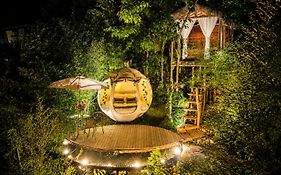 Levit Glamping - Hotel Frente al Embalse Guatapé Peñol